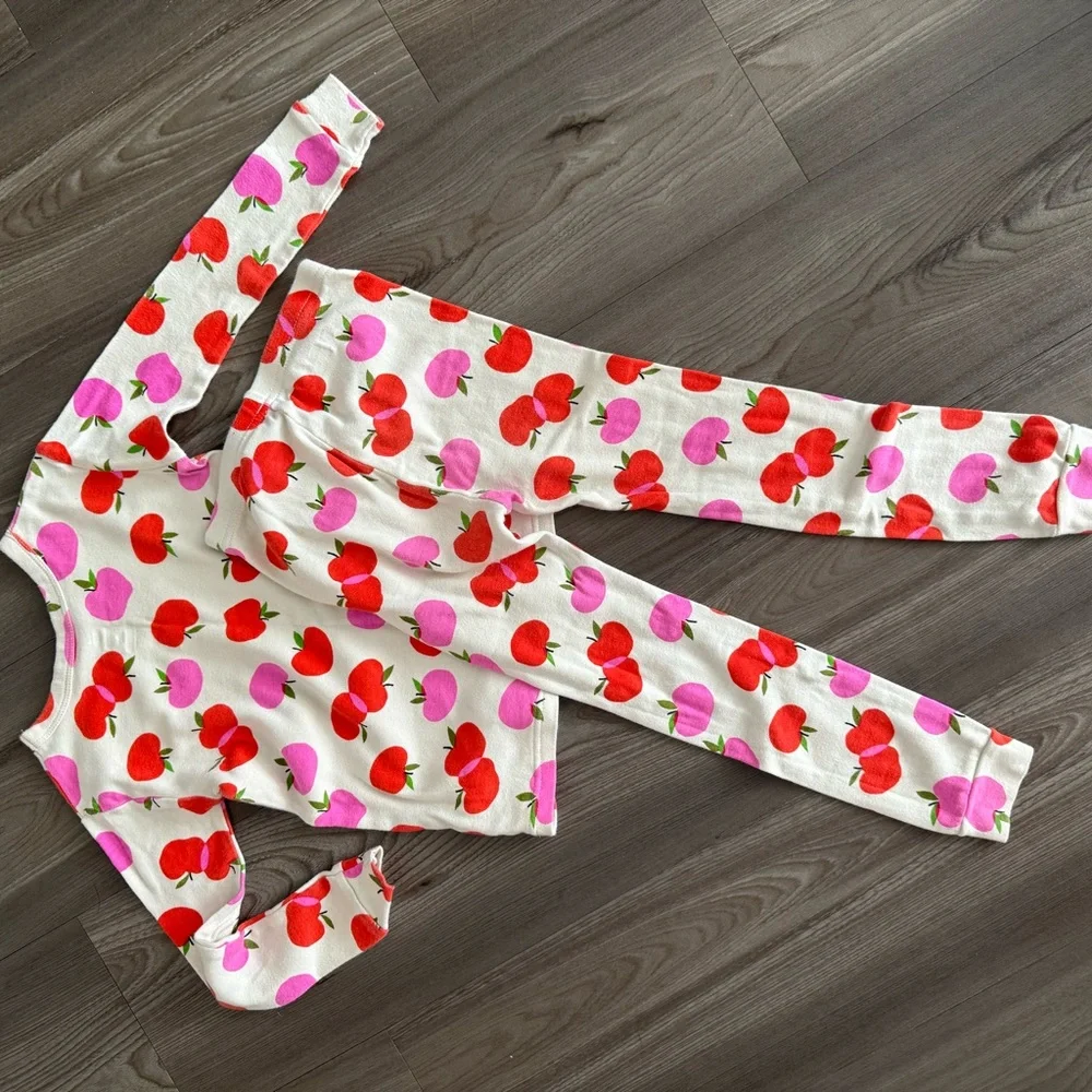 Gap Kids Girls Cotton Pajamas 5T Apple Long sleeve - Picture 2 of 3